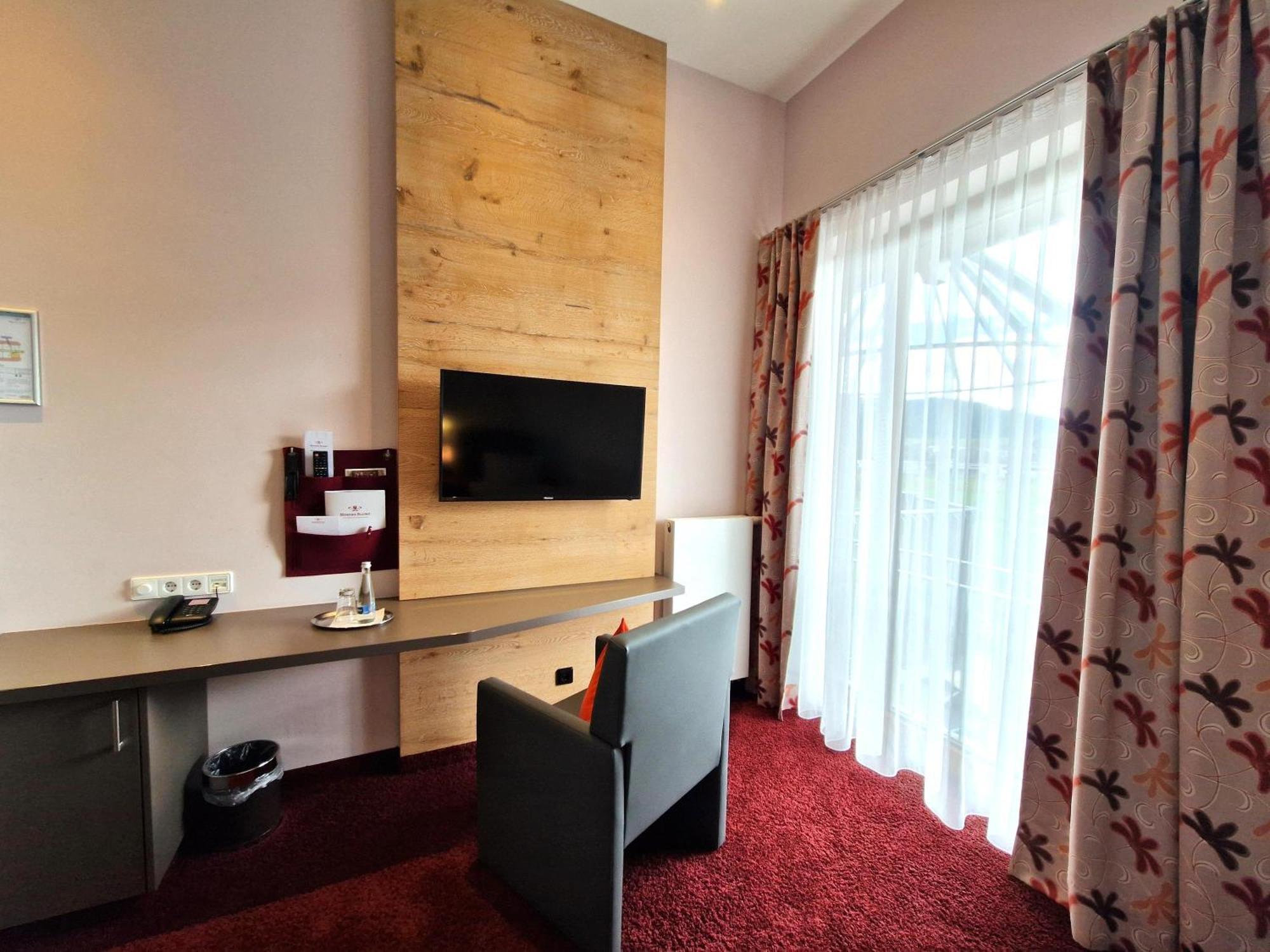 Mosers Blume Relax & Genuss Hotel Хаслах им Кинцихтал Екстериор снимка
