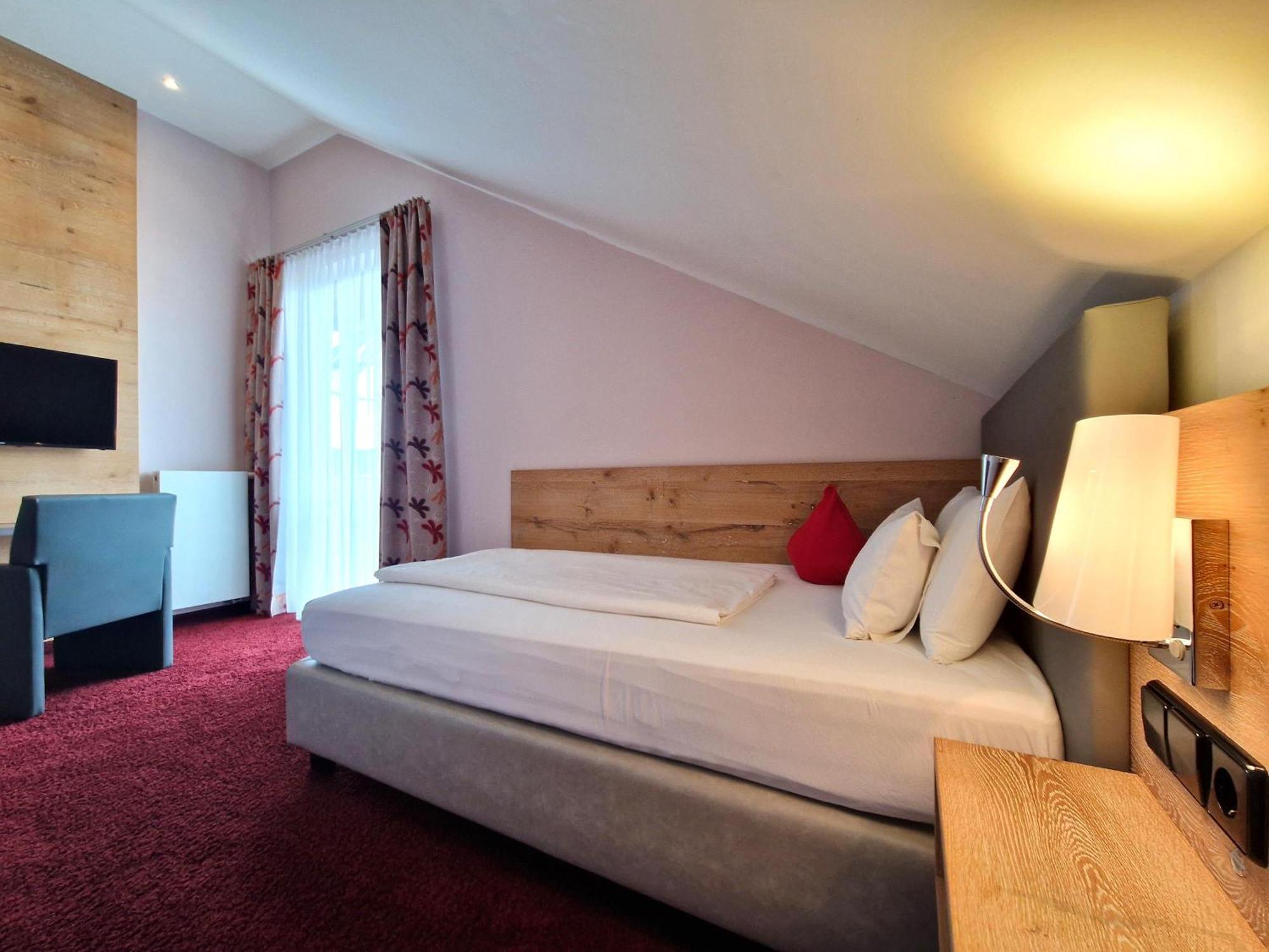 Mosers Blume Relax & Genuss Hotel Хаслах им Кинцихтал Екстериор снимка