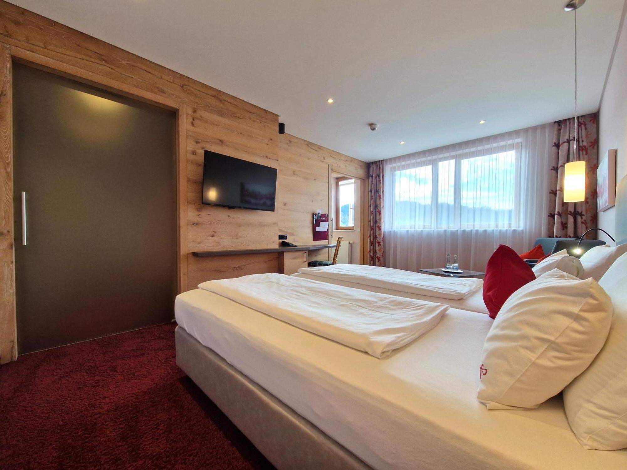 Mosers Blume Relax & Genuss Hotel Хаслах им Кинцихтал Екстериор снимка
