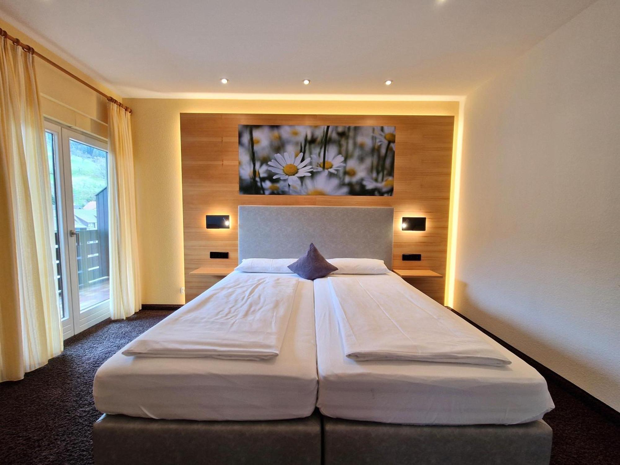 Mosers Blume Relax & Genuss Hotel Хаслах им Кинцихтал Екстериор снимка